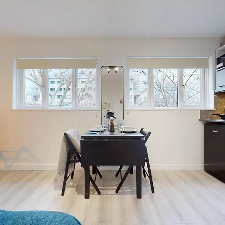 Stylish Studios Near Regents Park! Londres Extérieur photo