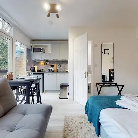 Stylish Studios Near Regents Park! Londres Extérieur photo